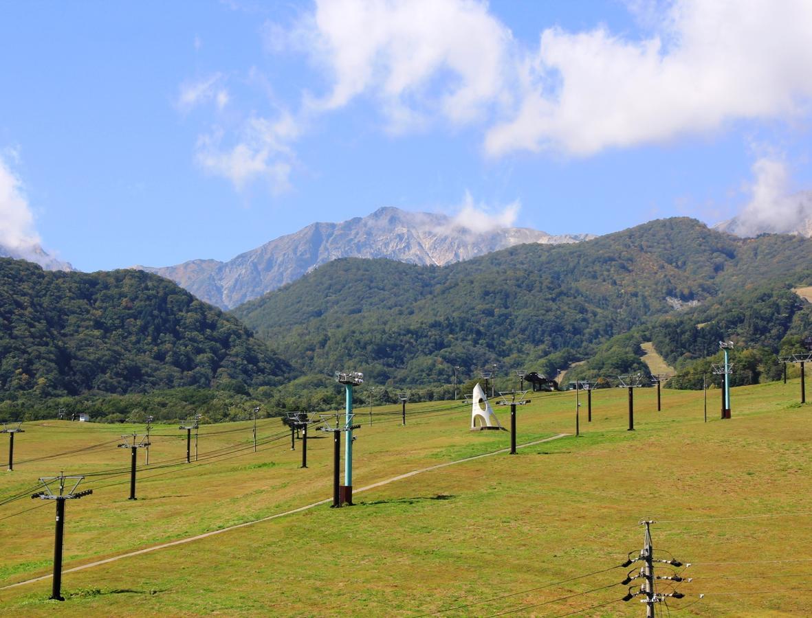 ホテル サンライズタンネ 小谷村 エクステリア 写真