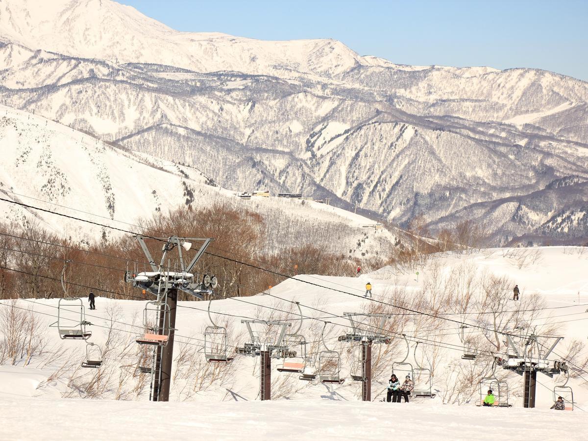 ホテル サンライズタンネ 小谷村 エクステリア 写真
